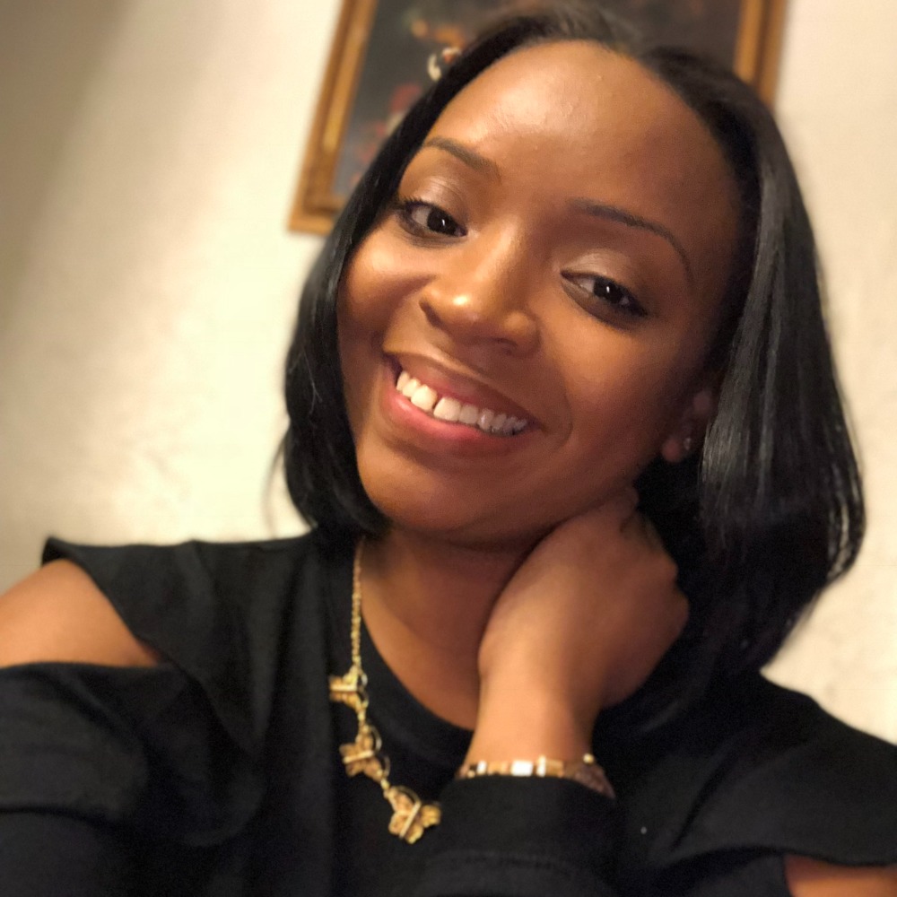 Meet your Posher, Kiara